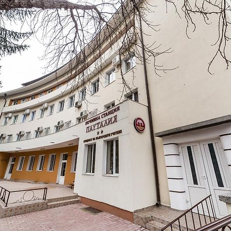Семеен Хотел Пауталия 큐스텐딜 외부 사진